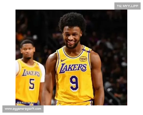 布朗尼因湖人伤员增多获得更多上场机会，展现潜力